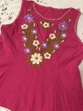 MEXICANA Hot Pink Sleeveless Hand Embroidered Floral Top